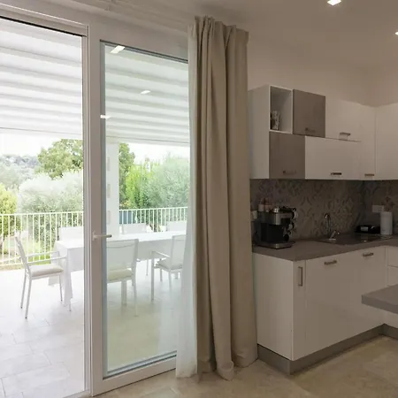 Near With Pool And Orchard Vakantiehuis Cisternino